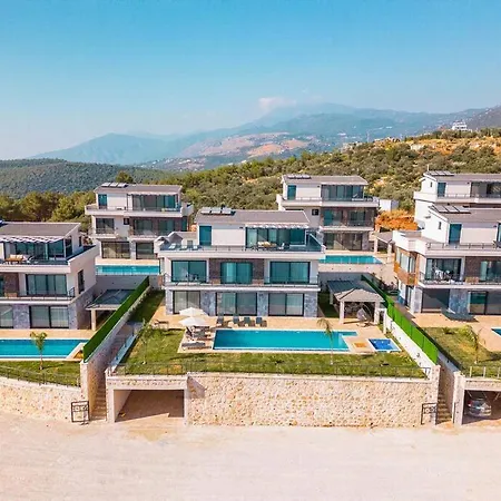 Kalkan'da Deniz Manzarali Hotel