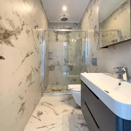 Kalkan'da Deniz Manzarali Kas